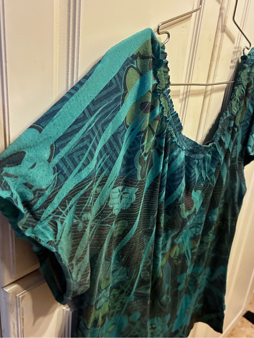 B.L.E.U. teal & black floral print blouse, size XL - Picture 5 of 11